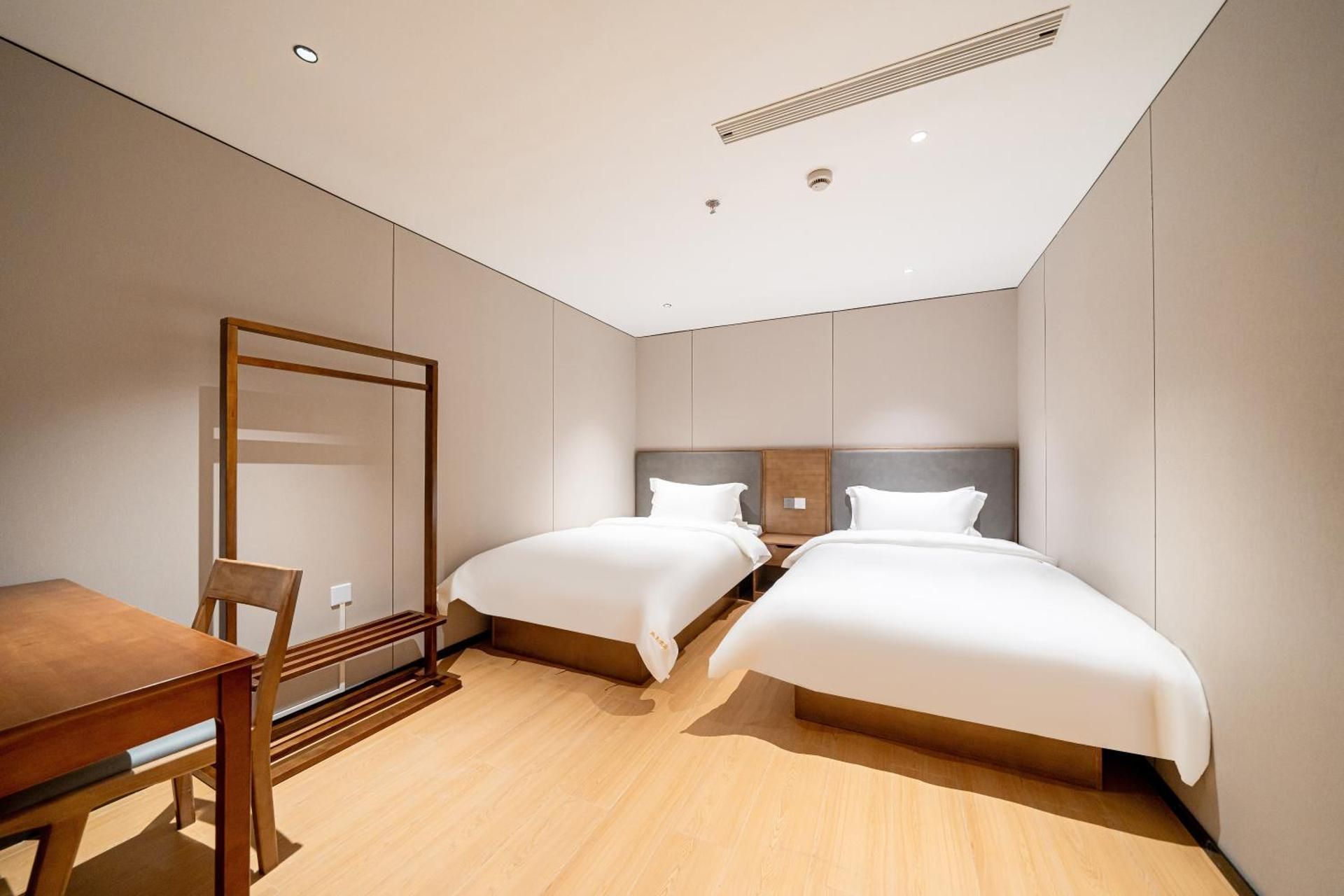 Xihe Hotel - Shanghai Jiuyuan Xietu Road Branch Twin Room 2