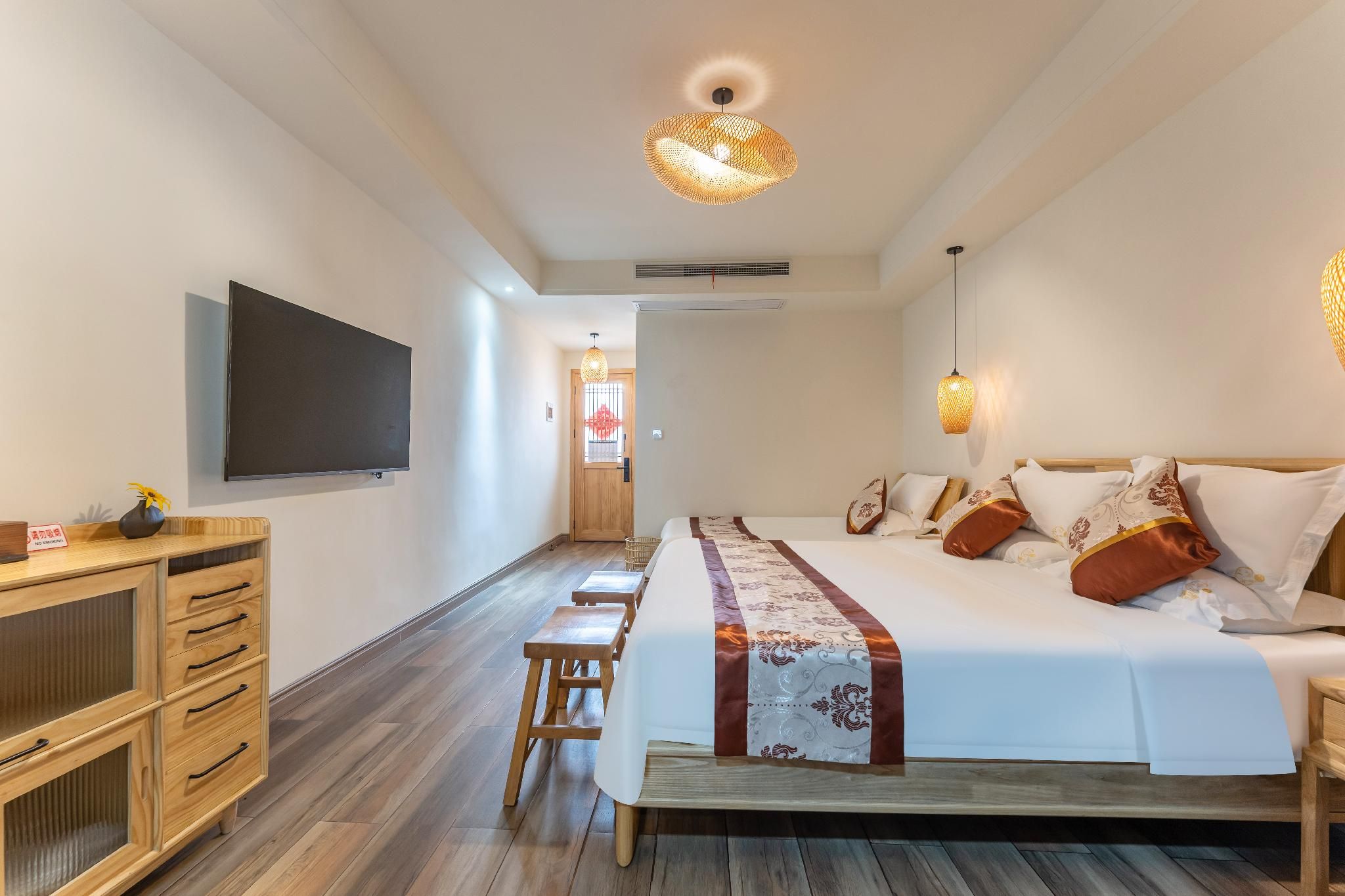 Twin Beds Standard Room