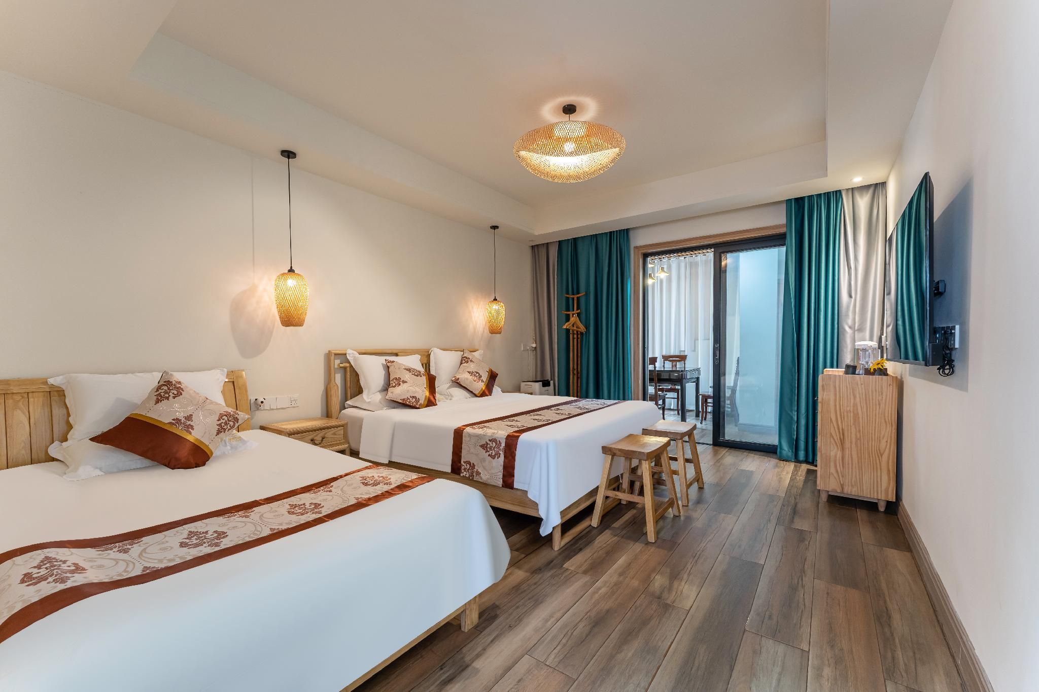 Twin Beds Standard Room