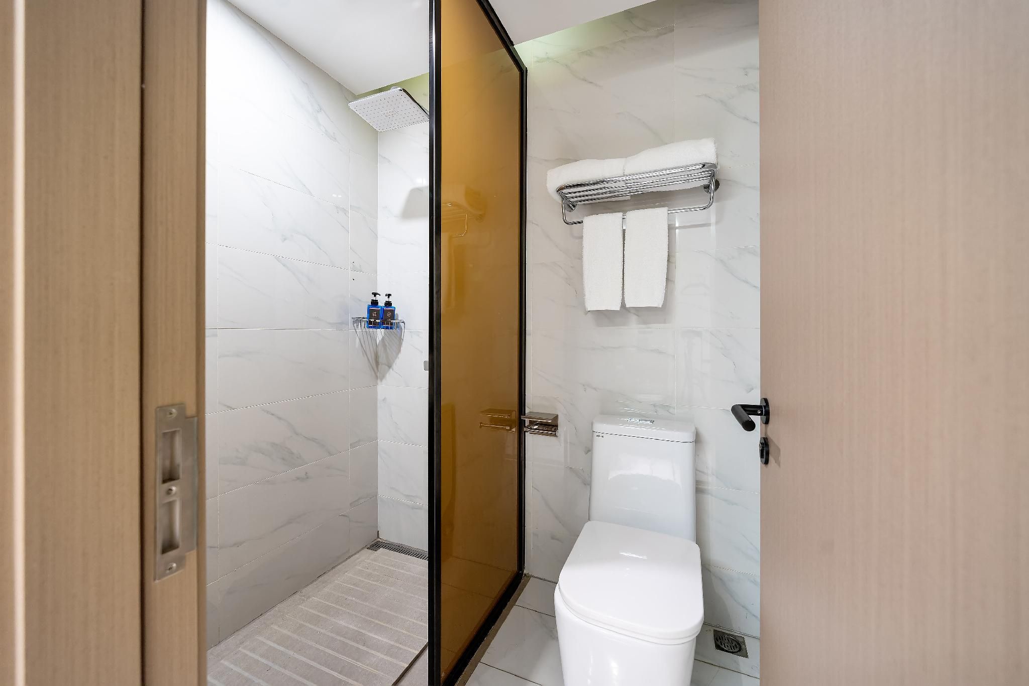 Executive Queen Room