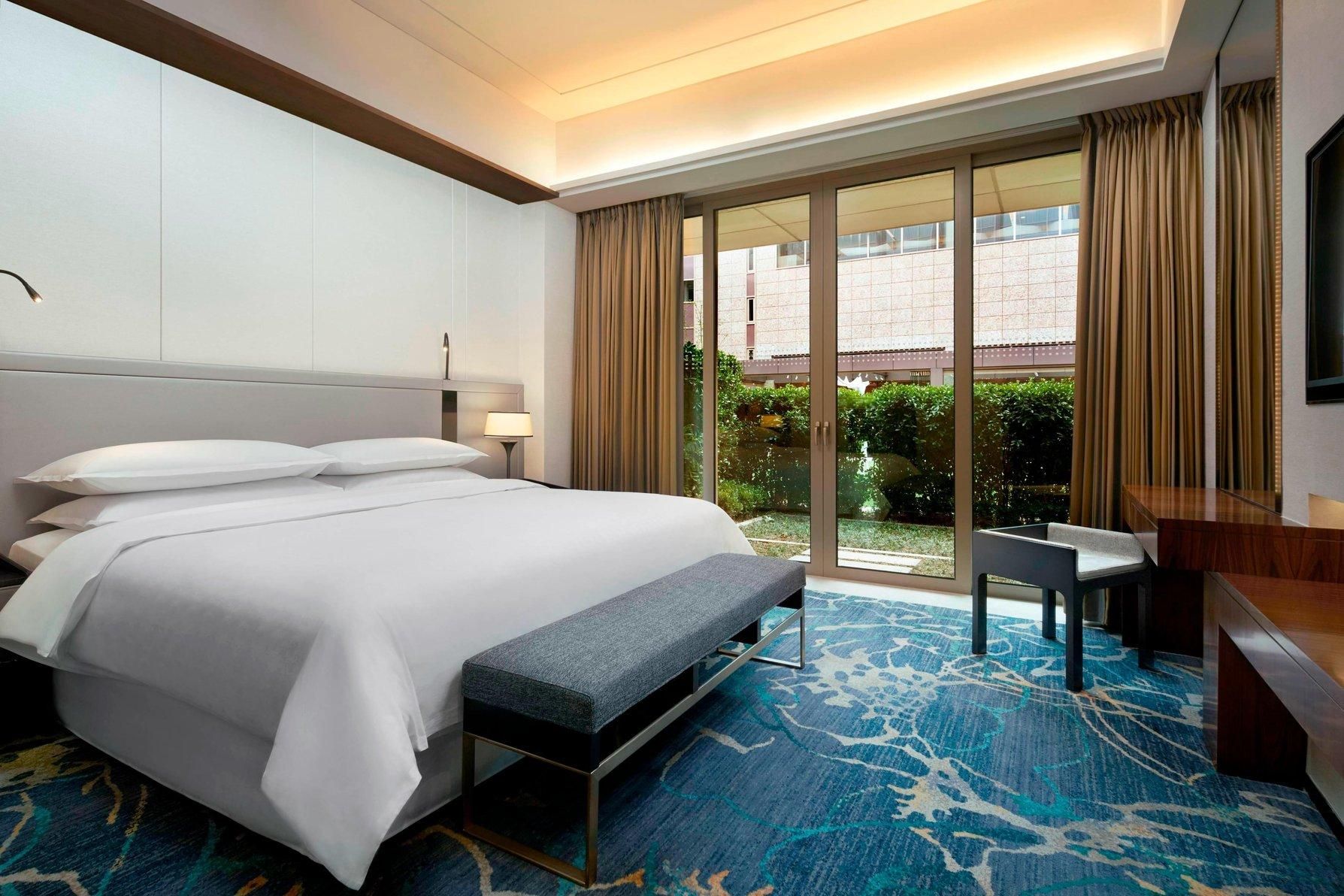 Premier Garden Suite, Suite, 1 King