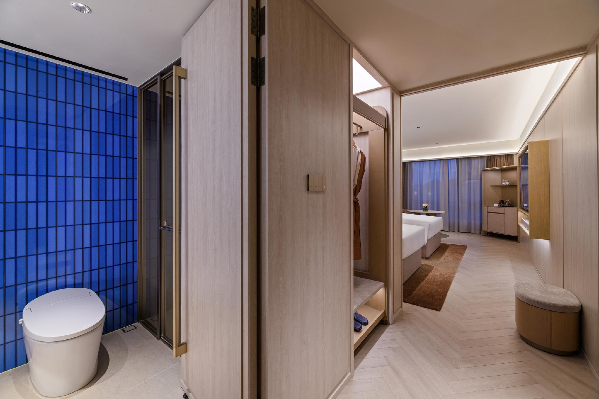 Huazhu - Family Room