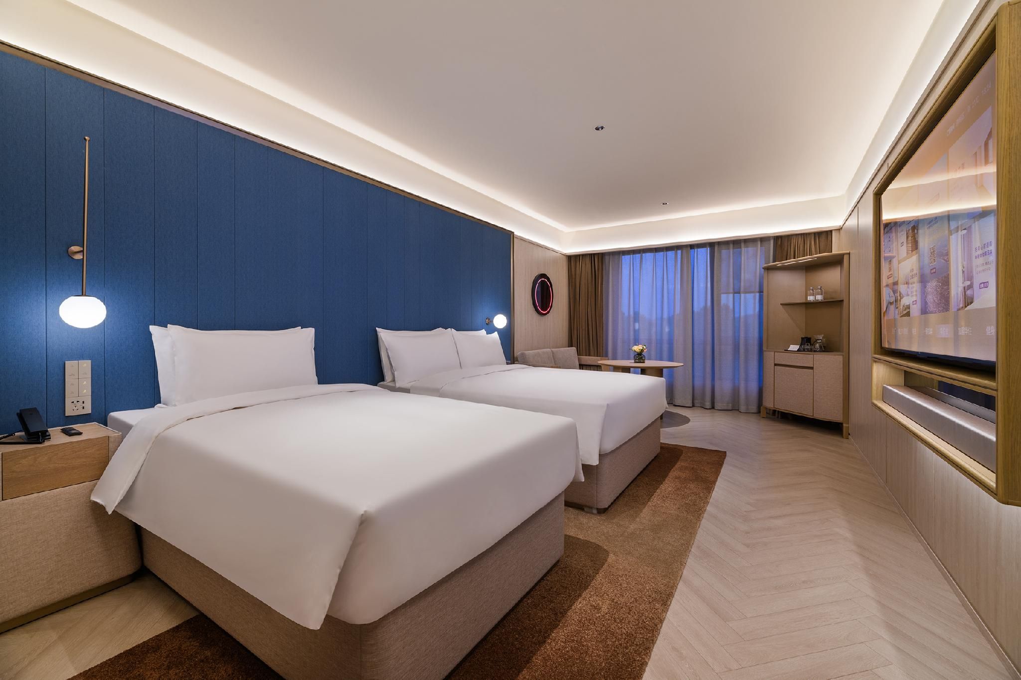 Huazhu - Family Room