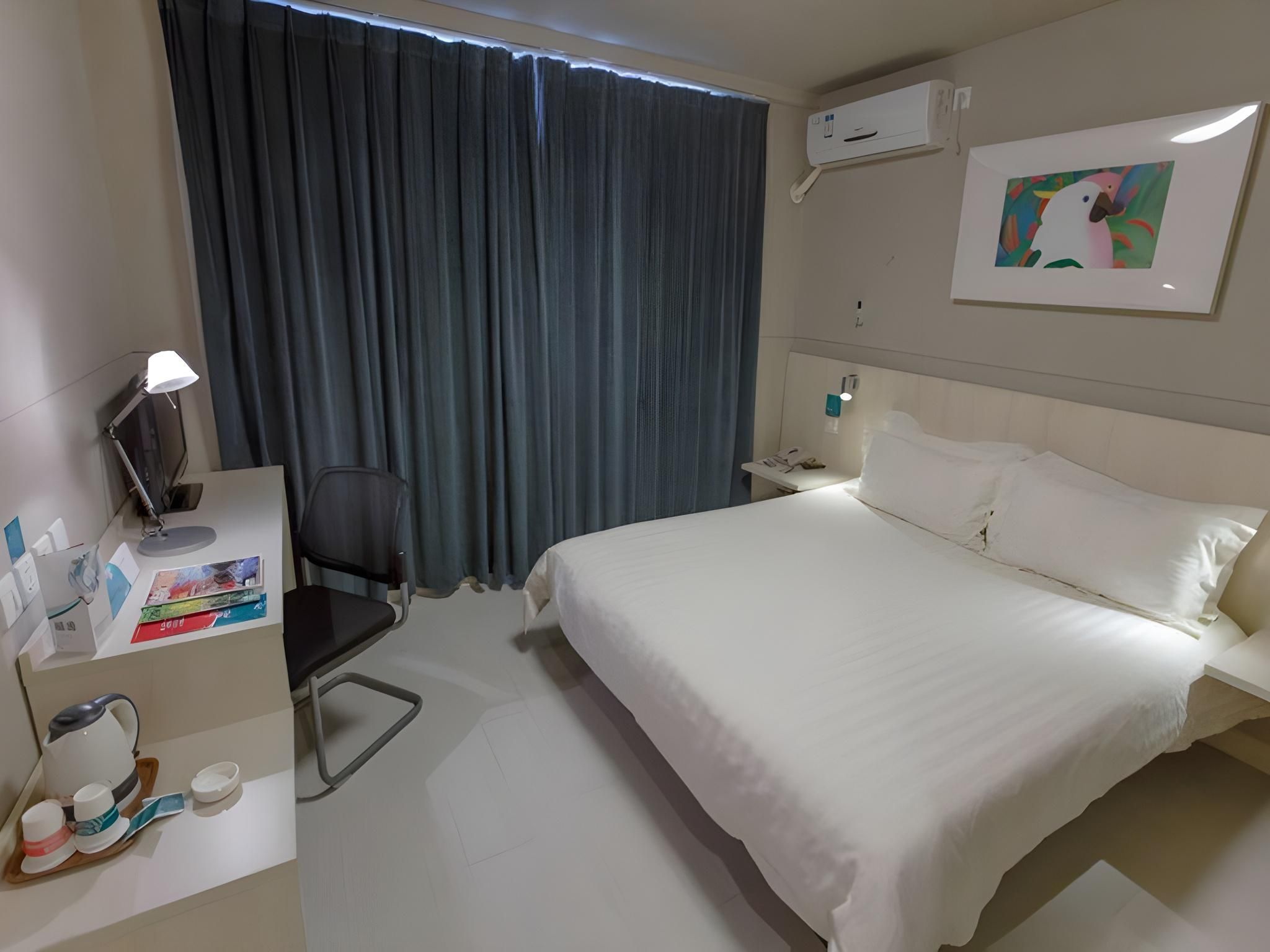 Business Suite A