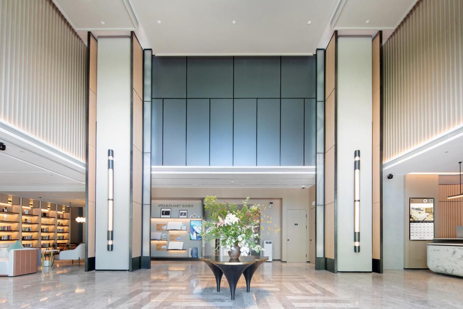 Atour Hotel Shanghai University Shangda Road