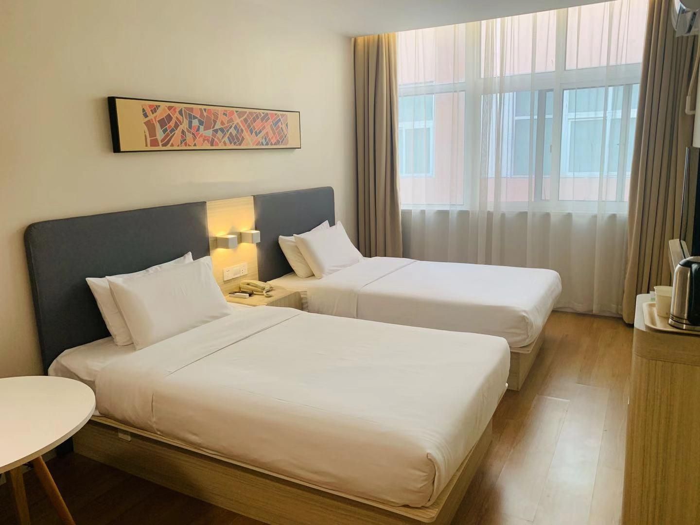 Huazhu - Twin Room