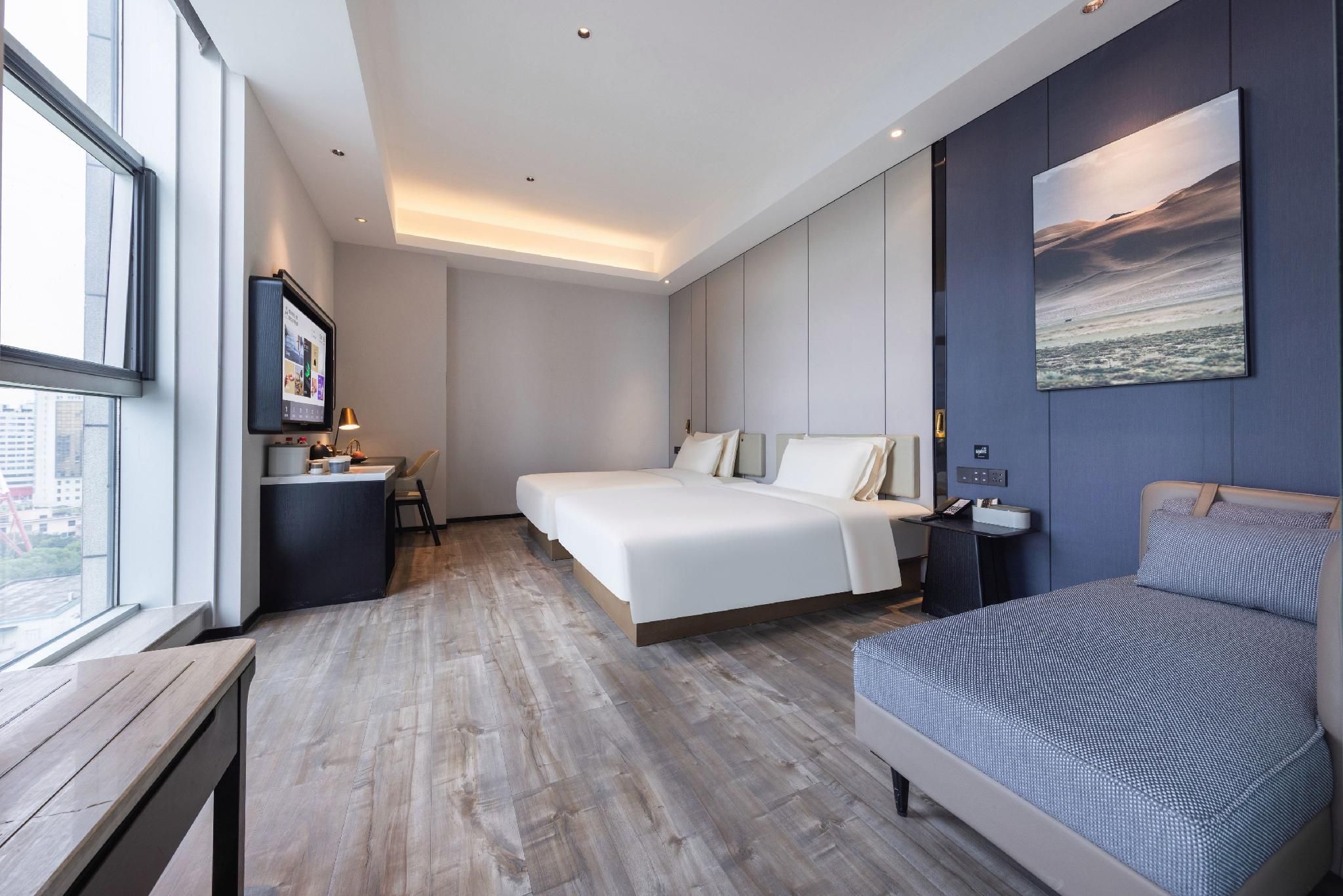 Jimu Twin Room with River View