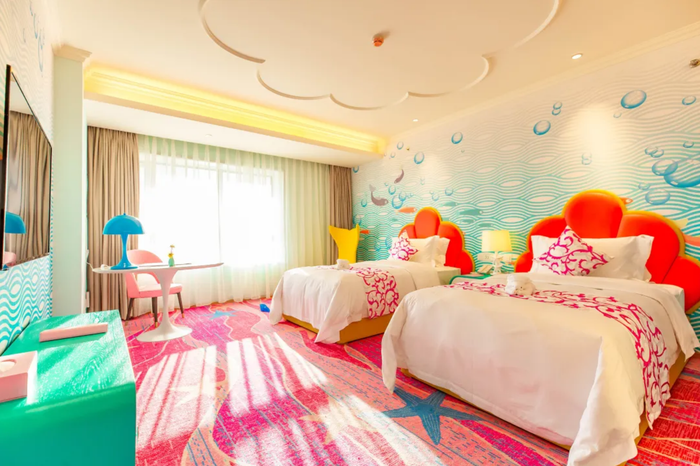 2 Bed Twin Superior Room