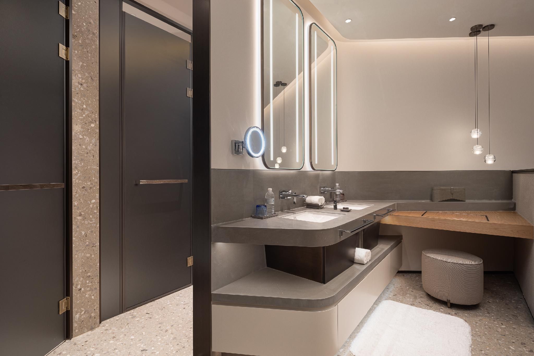 Radisson Collection Lingang Shanghai Superior Queen Room