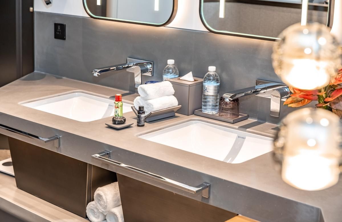 Deluxe King City View