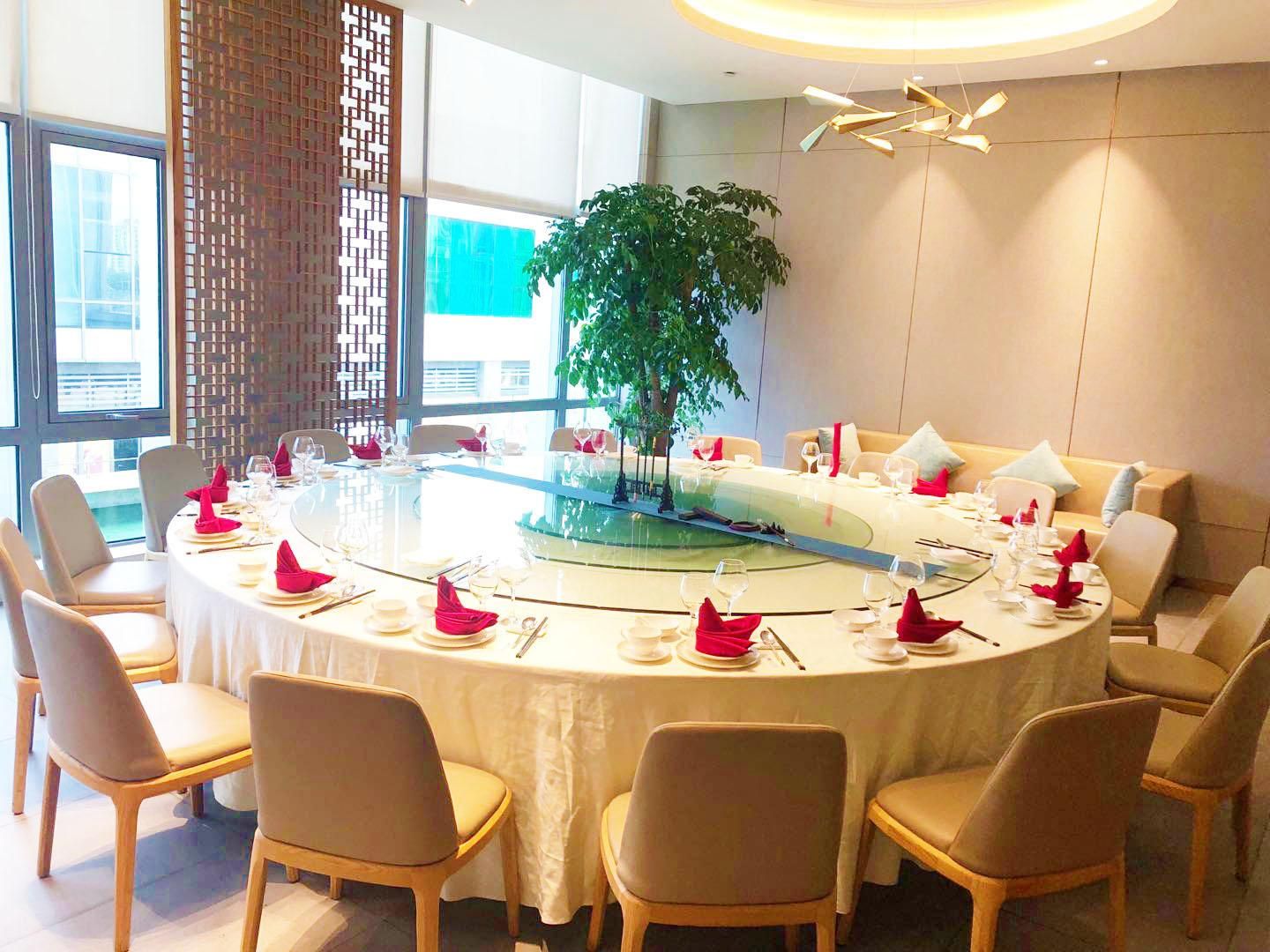 restaurant (private room)