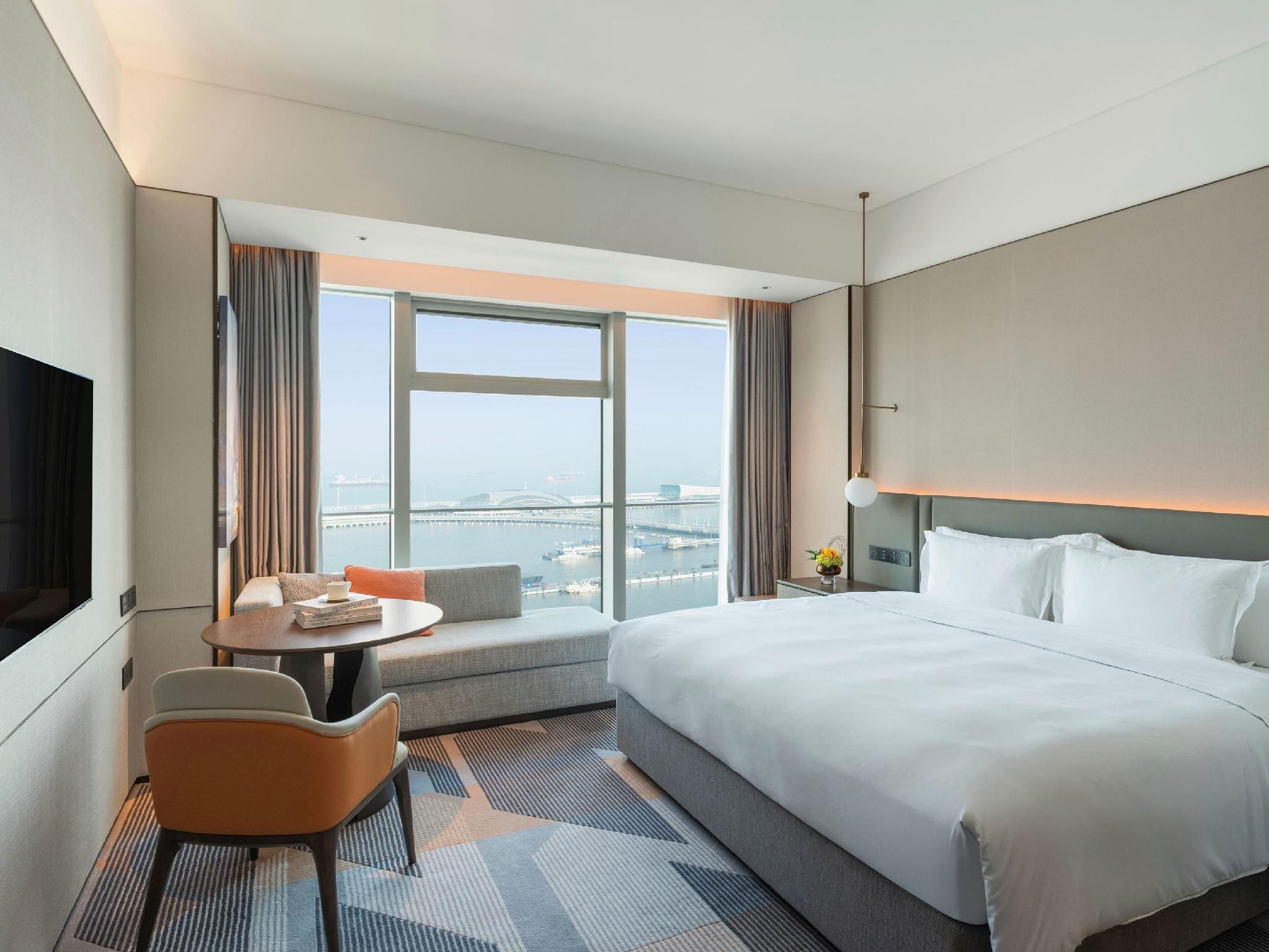 Executive River View King Room - Non-Smoking