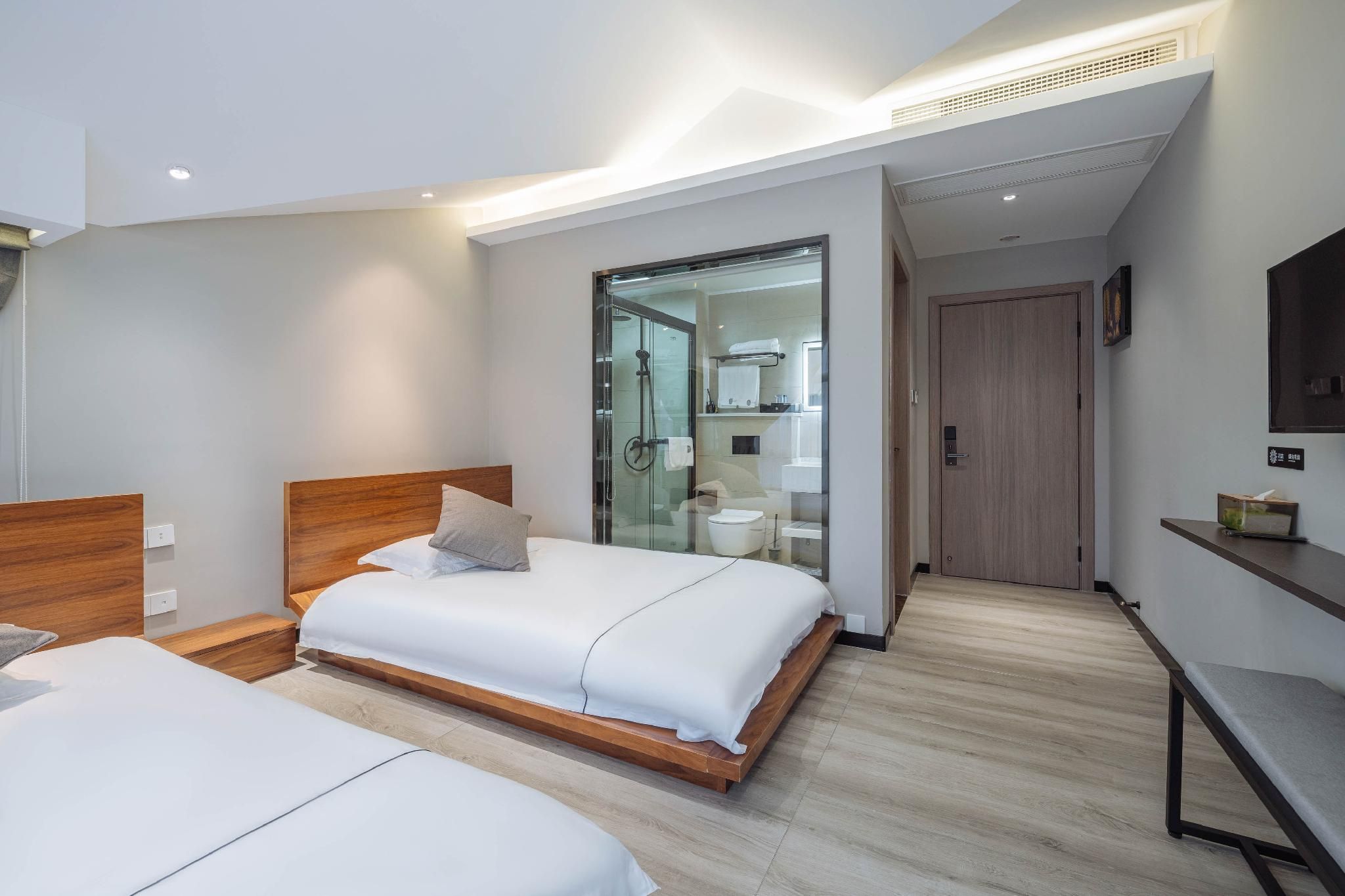 Superior Twin Room B