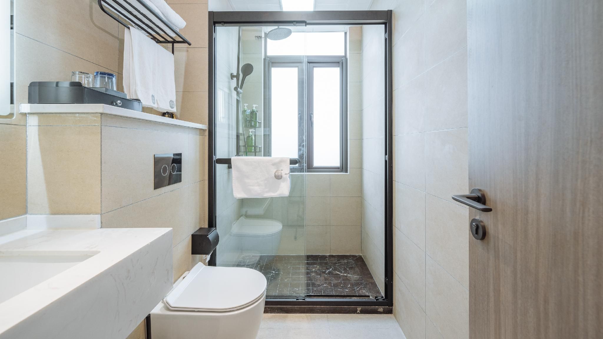 2 Bed Twin Superior Room