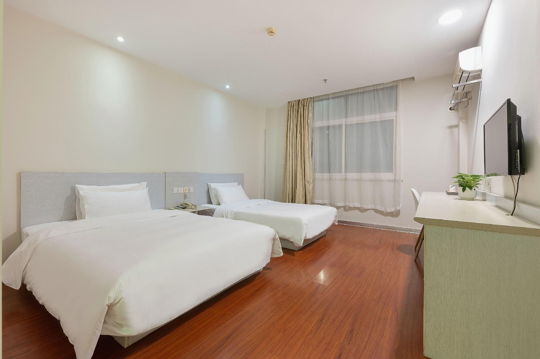 Twin Superior Room