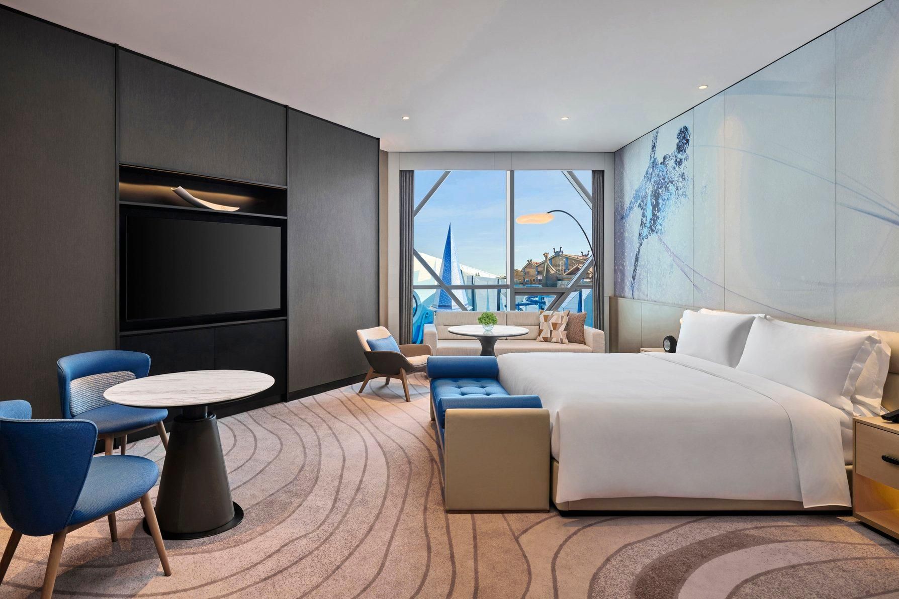 1 King Junior Suite Yaoxue Park View