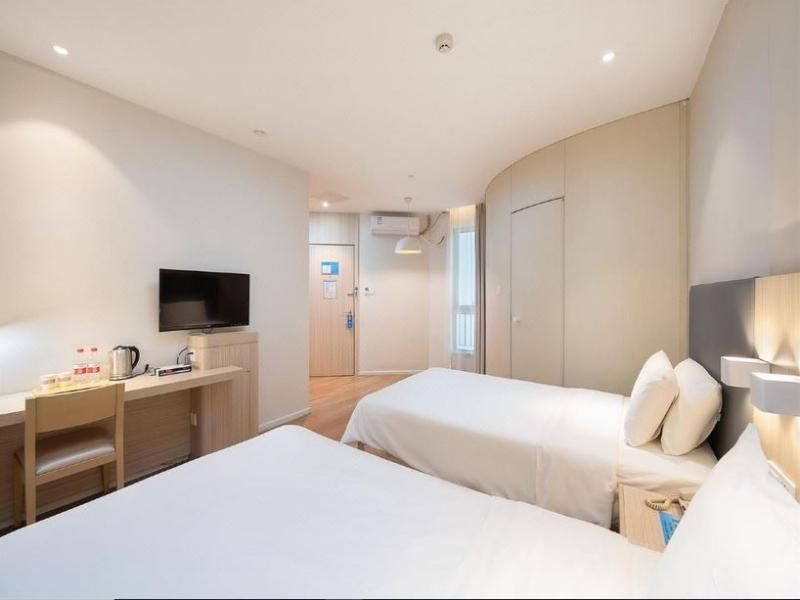 Guest Twin Room