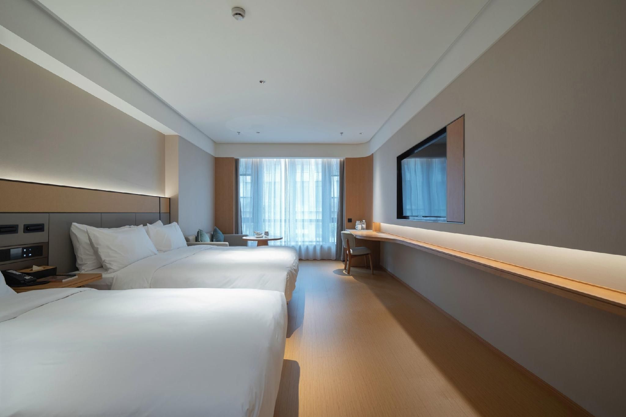 Huazhu - Family Room
