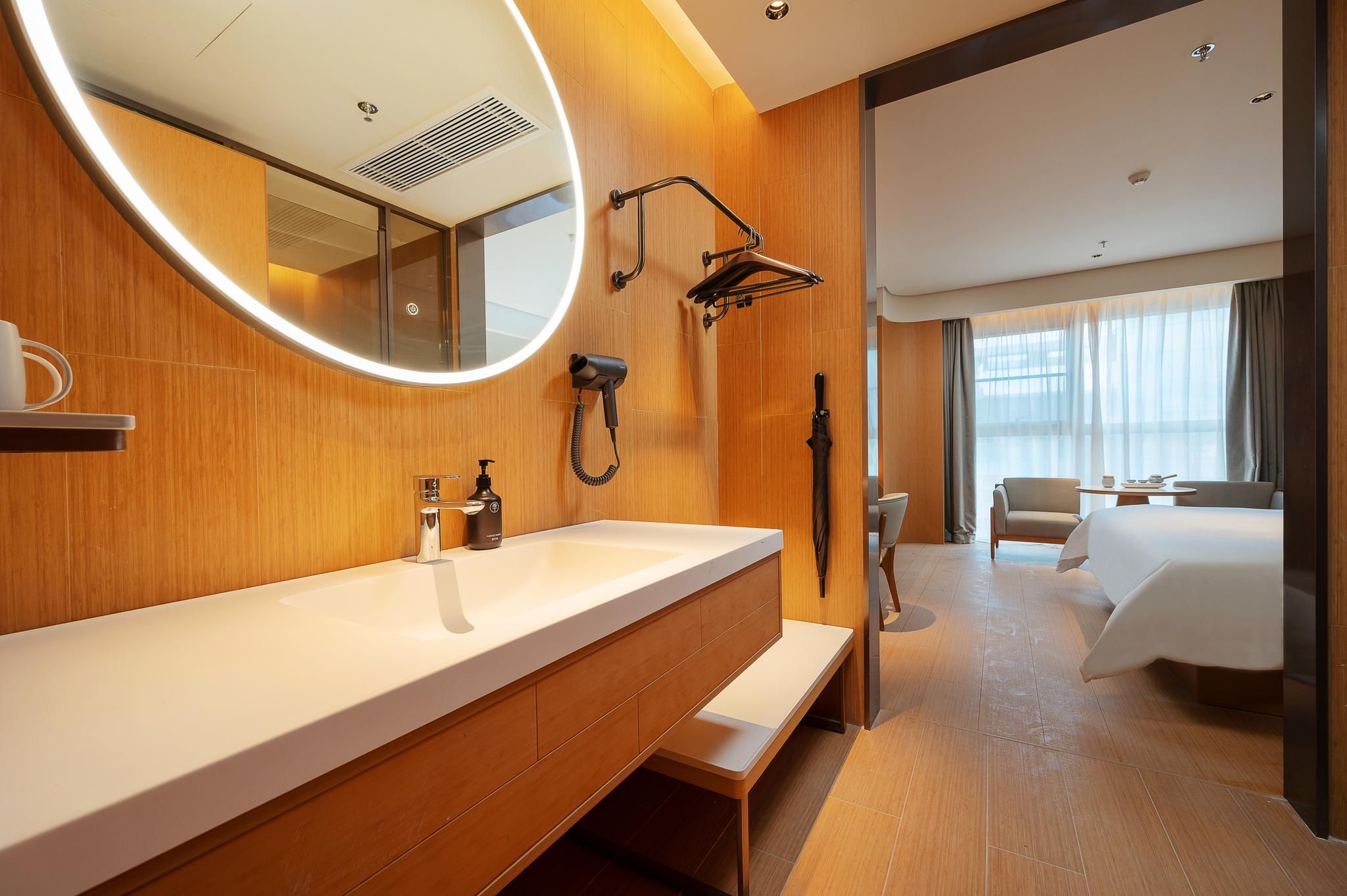 Huazhu - Business Bed Room