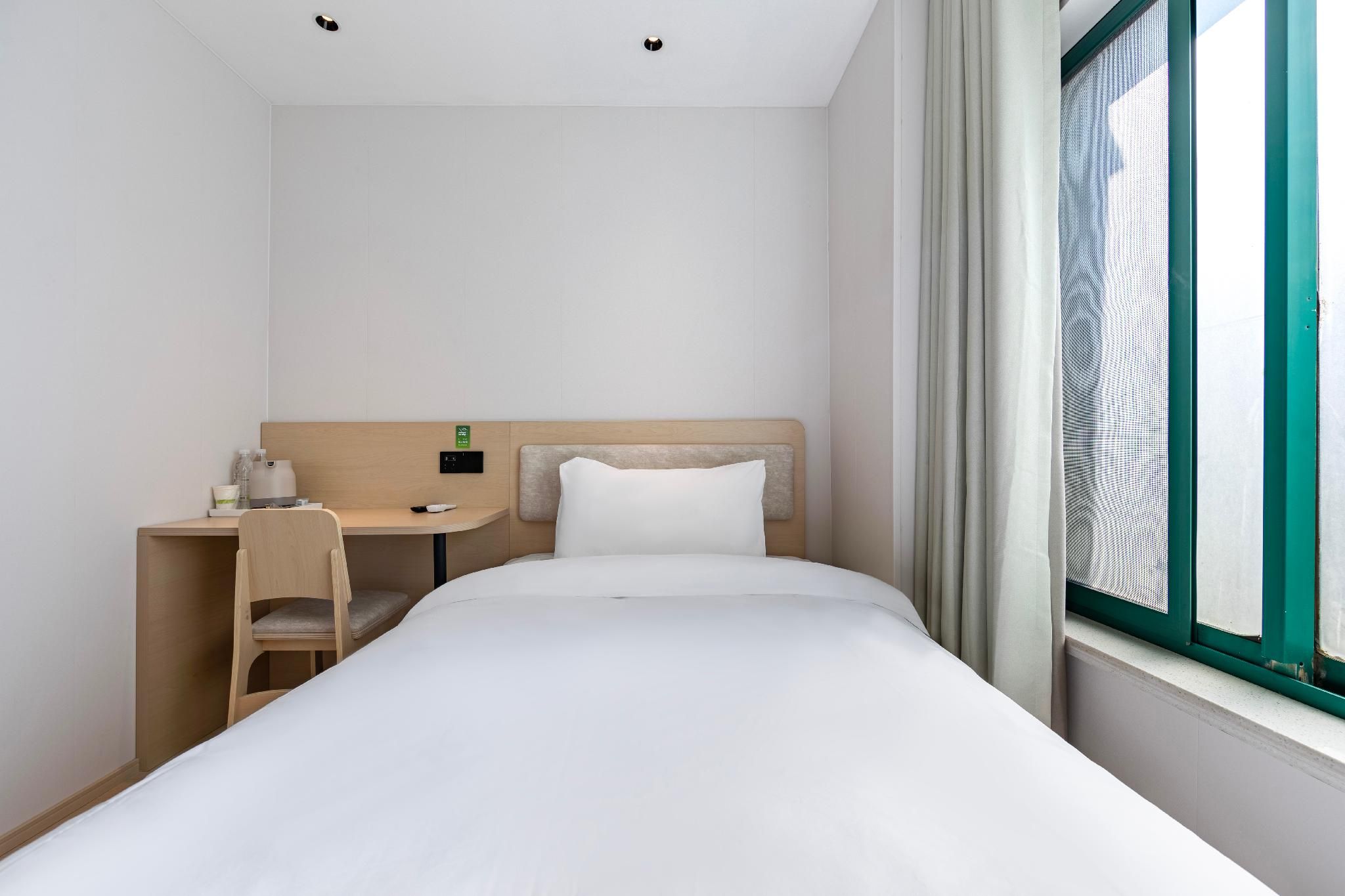 Huazhu - Single Bed Room