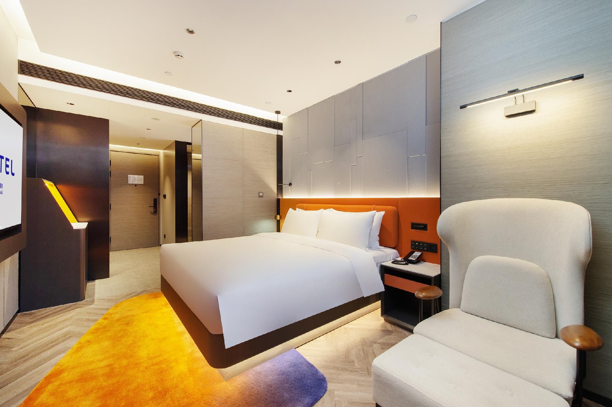 Standard room with One King-size Bed