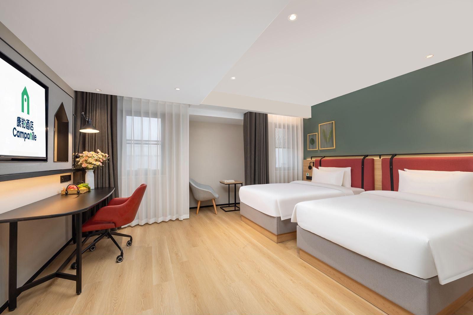 WH - Deluxe Room Twin
