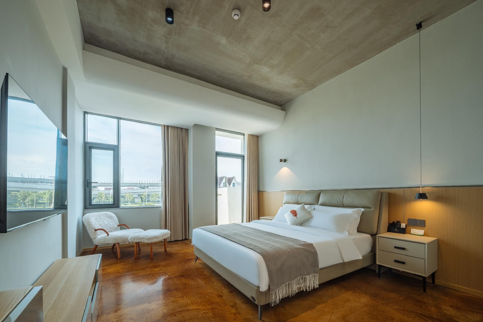 Guest room, Queen