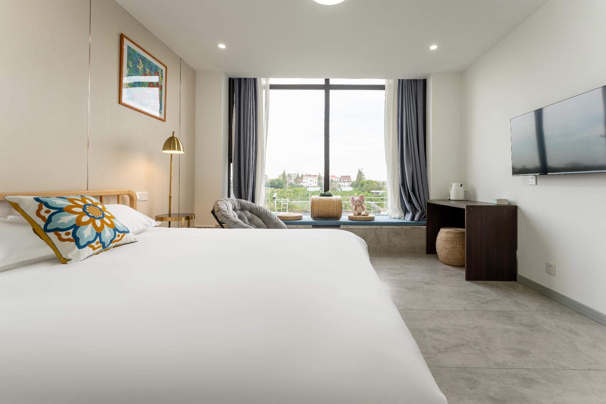 Family Suite for 2 Adults and 2 Children