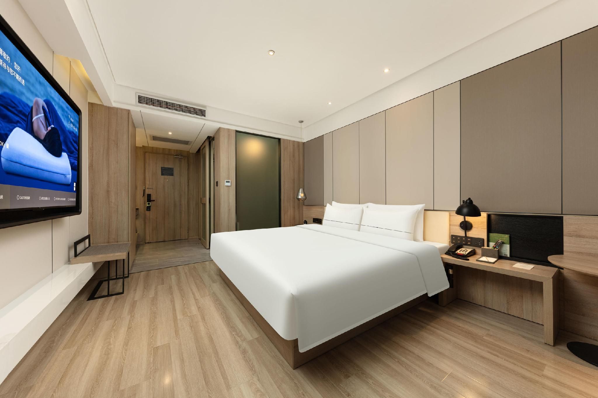 Executive room, Guest room, 1 Queen