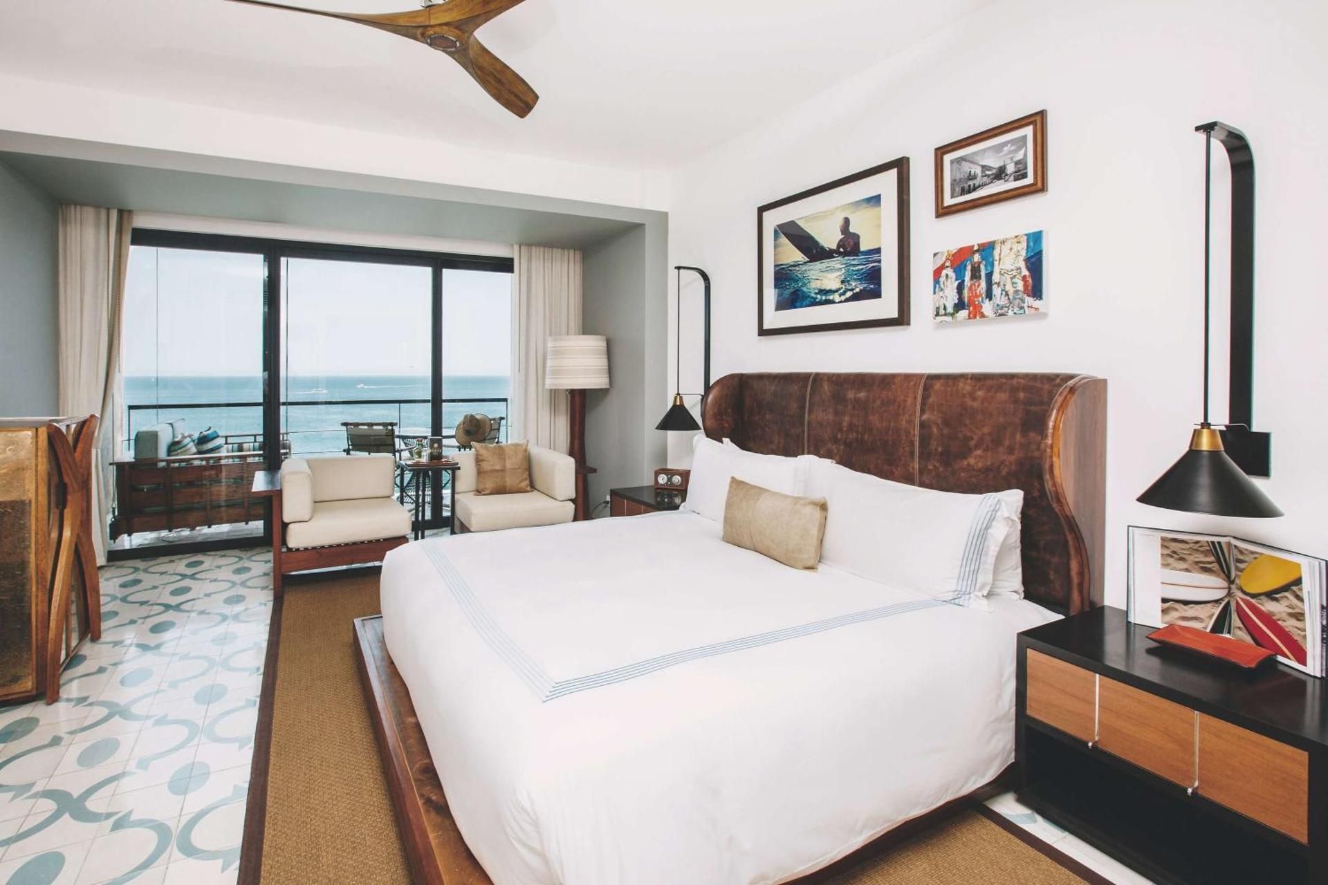 1 King Bed Deluxe With Ocean View