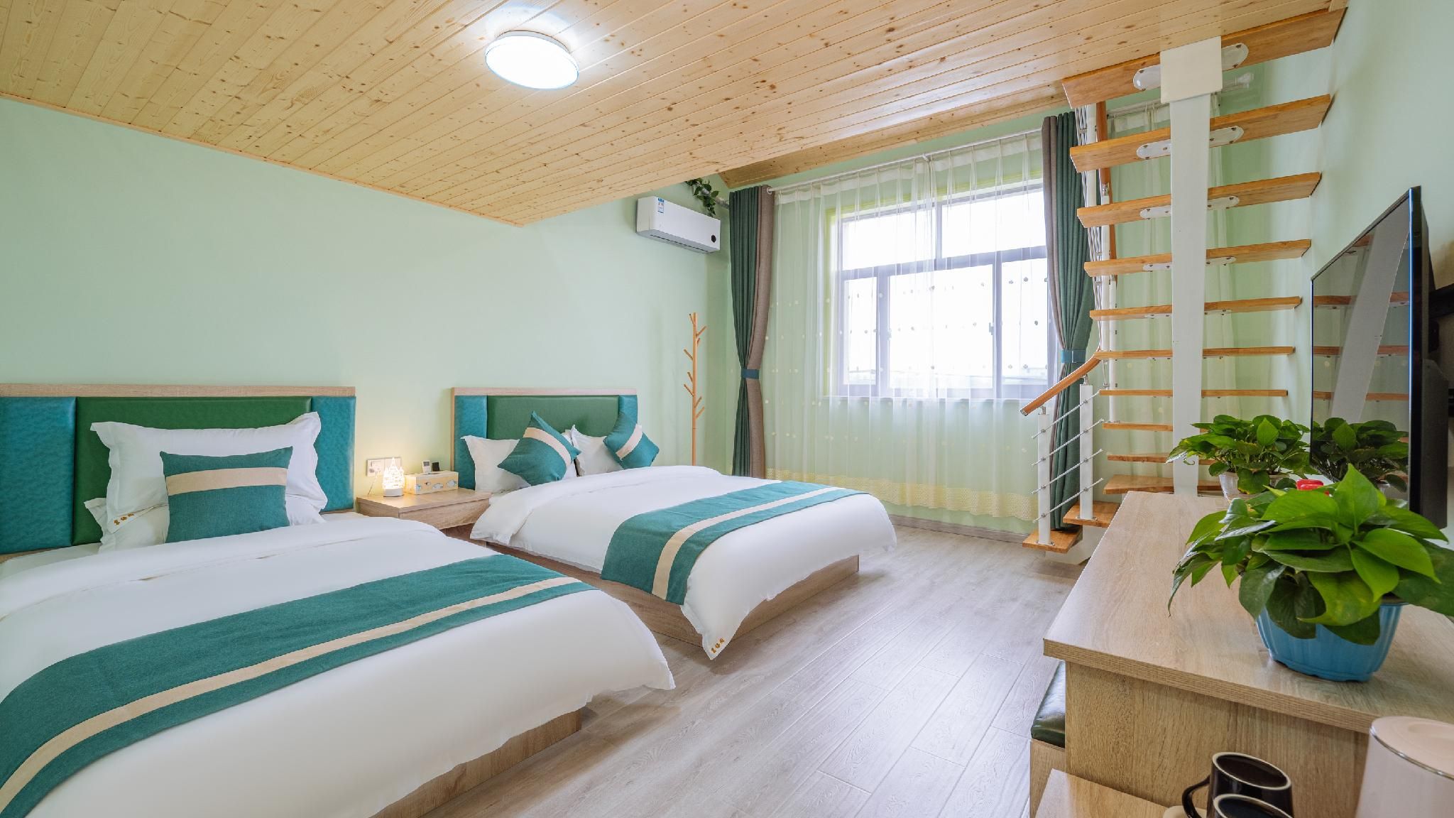 Duplex Suite 2