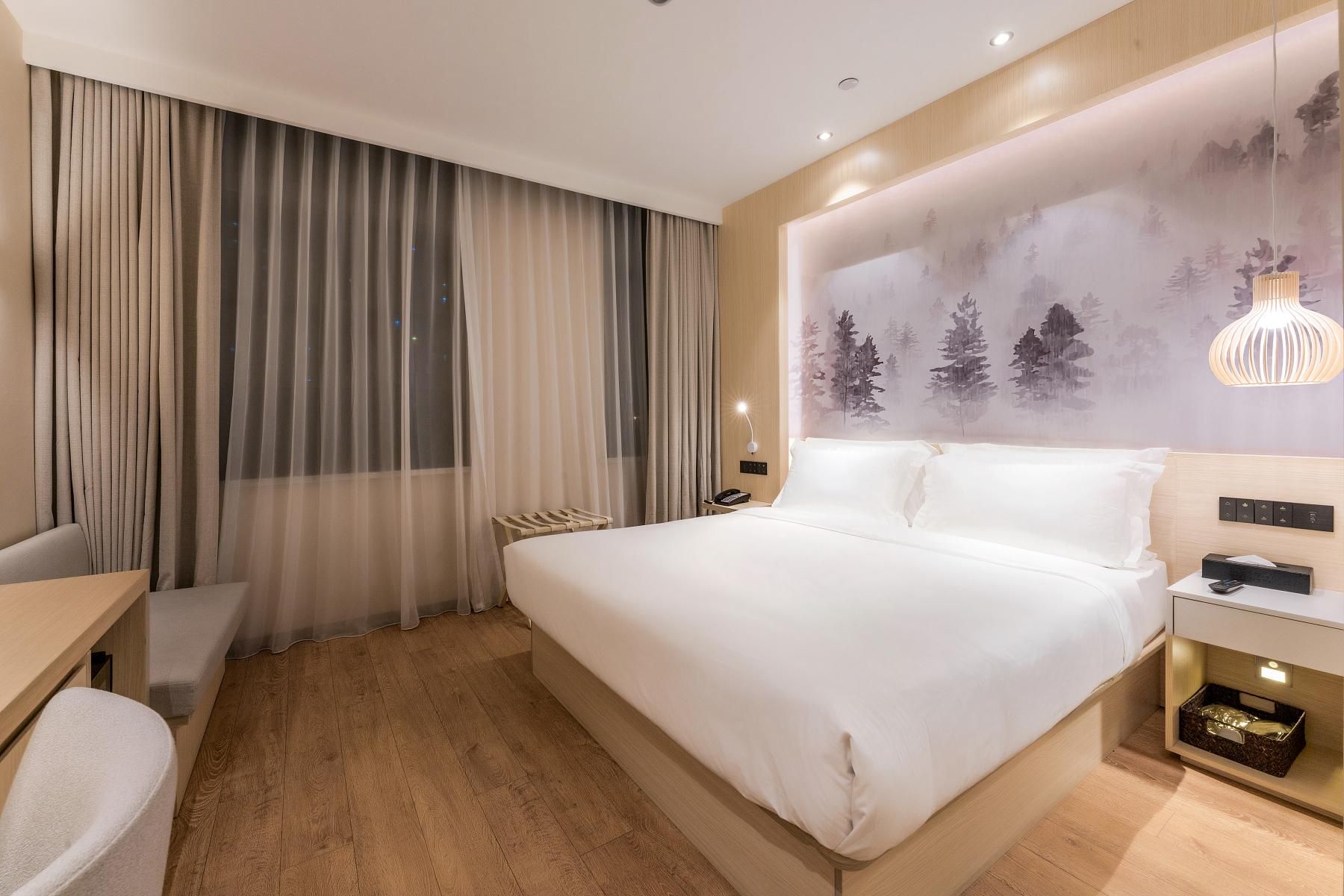 Huazhu - California Sunshine 1 Bed Room