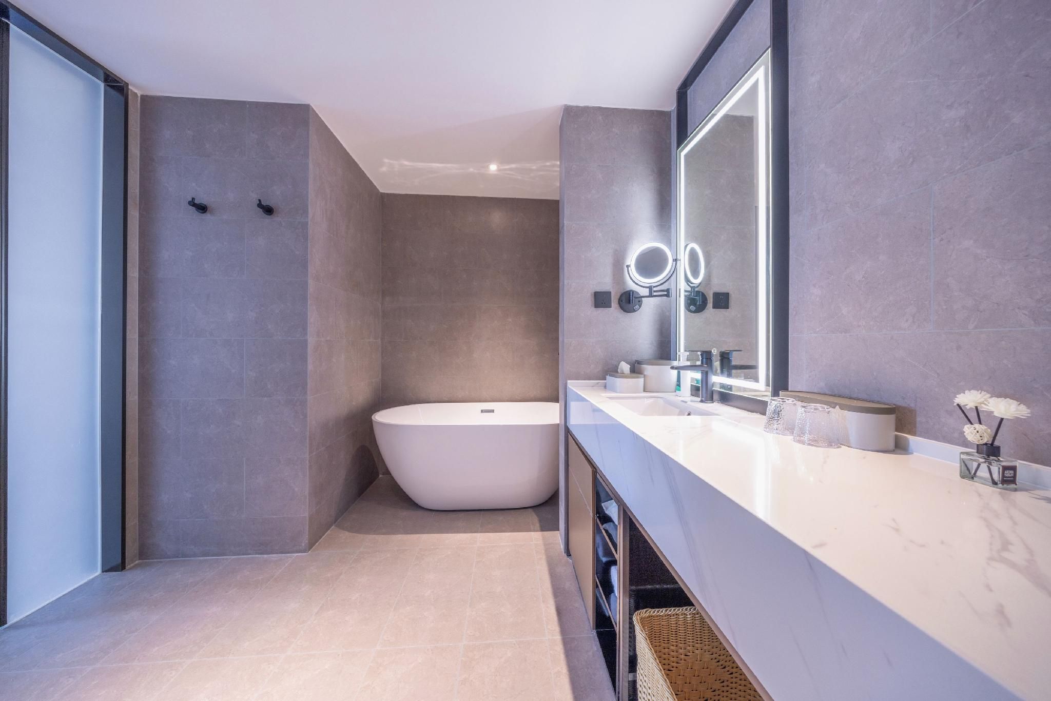 Atour - JIMU Suite, City View