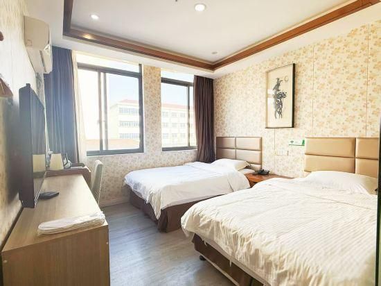 Twin Bussiness Room