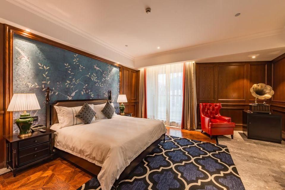 Rezen - ZUNQI Executive Suite