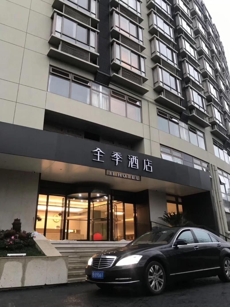 c2c7ca28469c263ebce953f6e780ba64