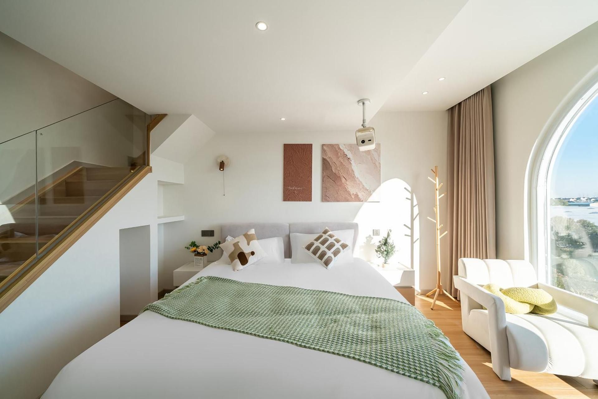Duplex Quadruple Room