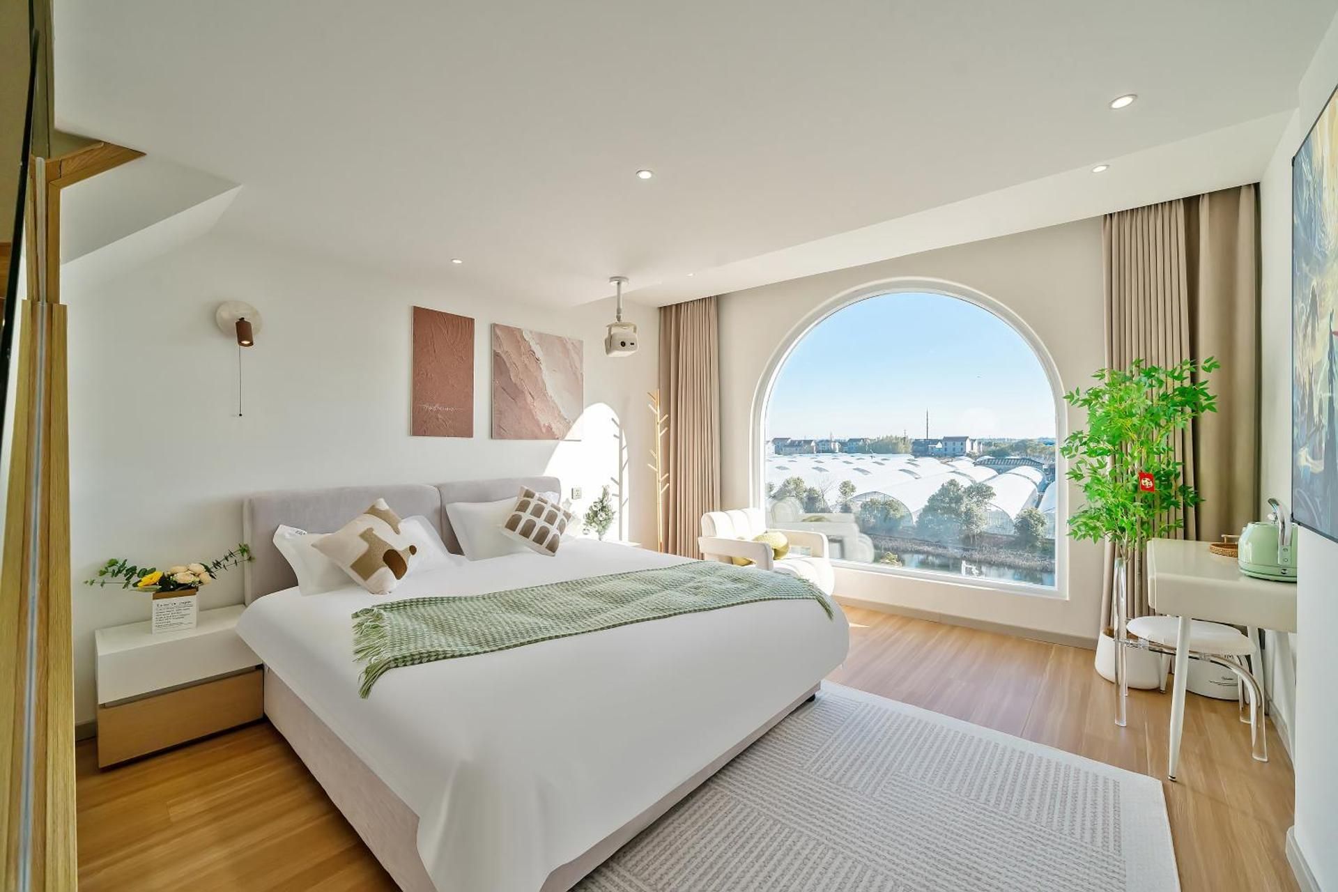 Duplex Quadruple Room