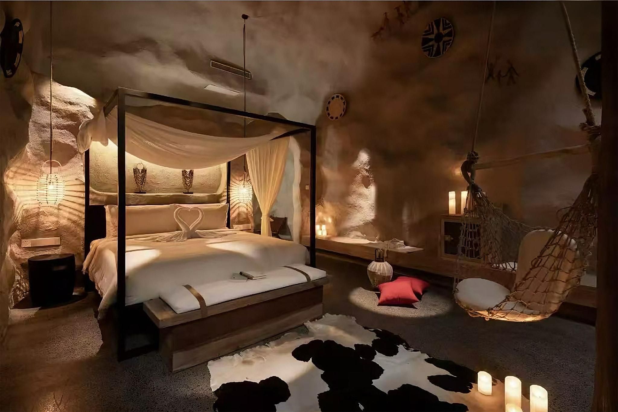 Double Cave Room