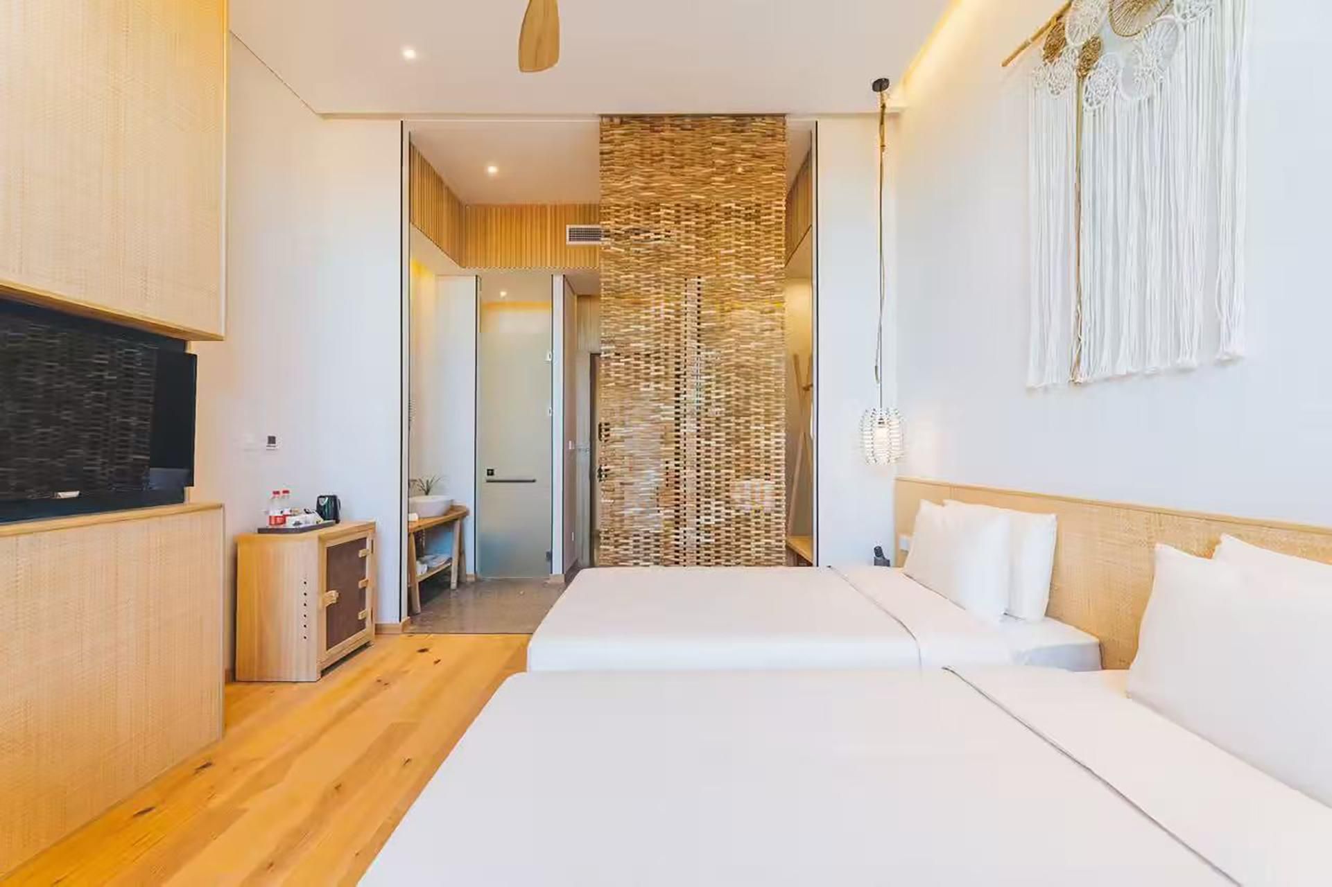 Twin Beds Standard Room