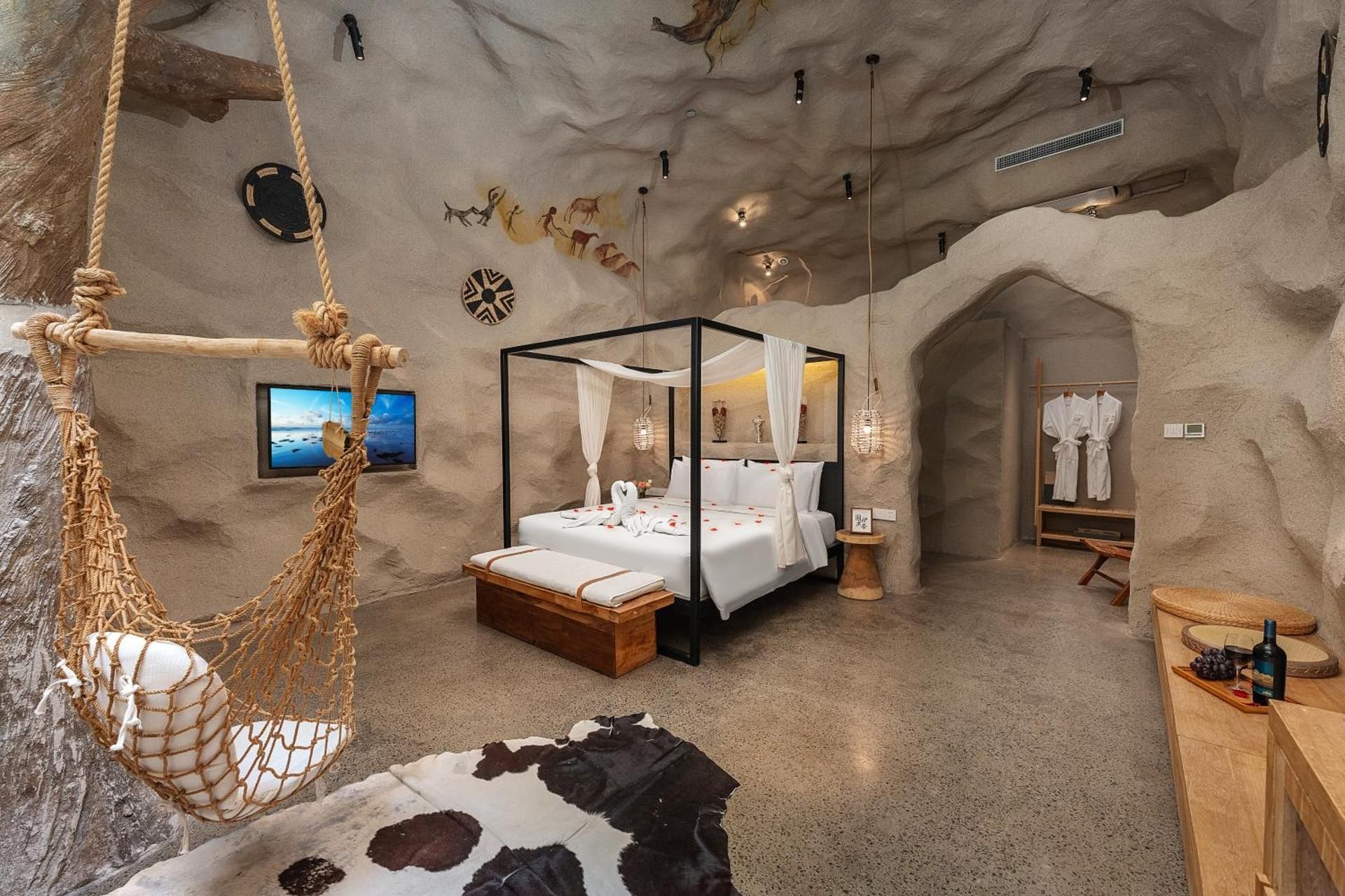 Secret Cave Room