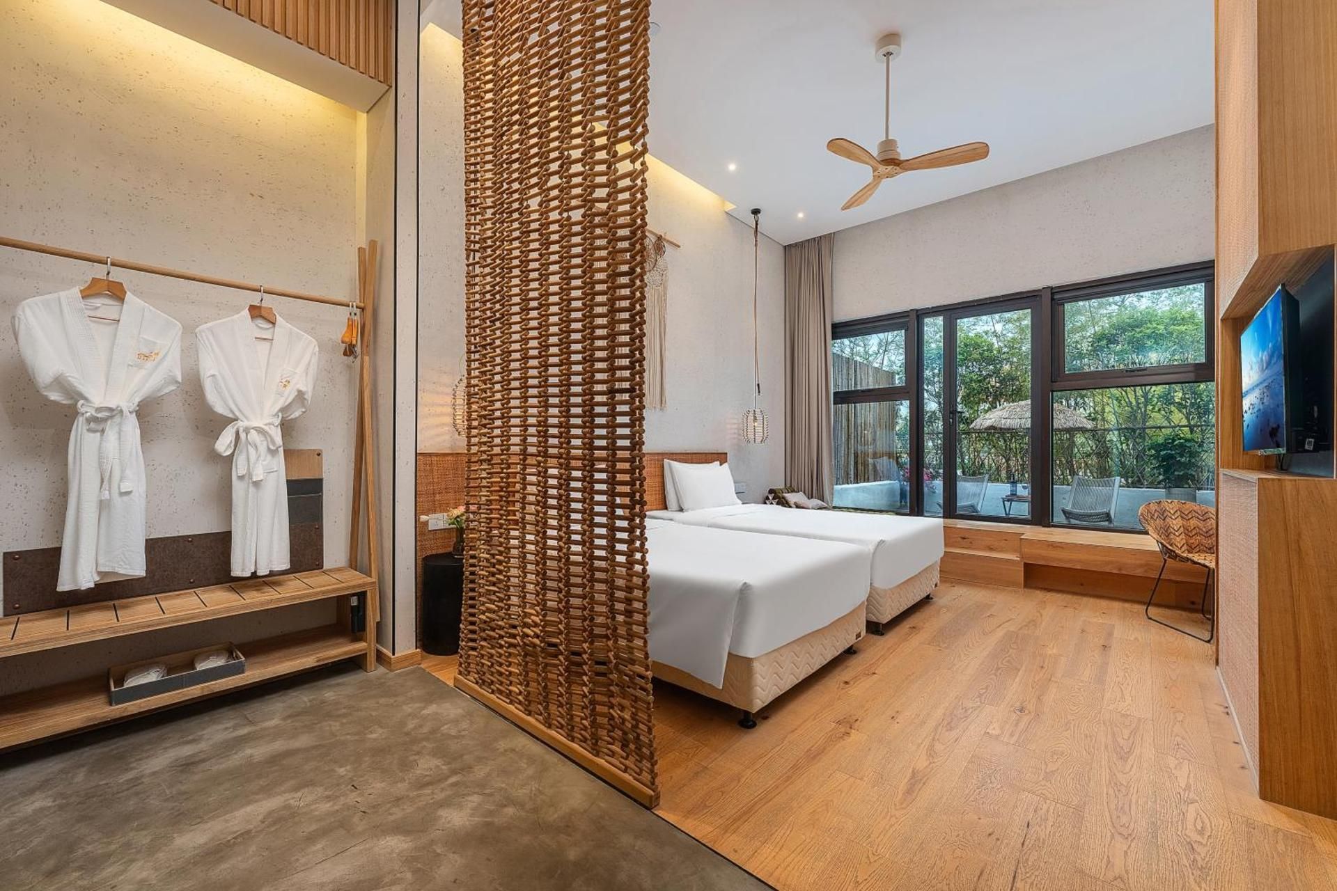 Superior Twin Room