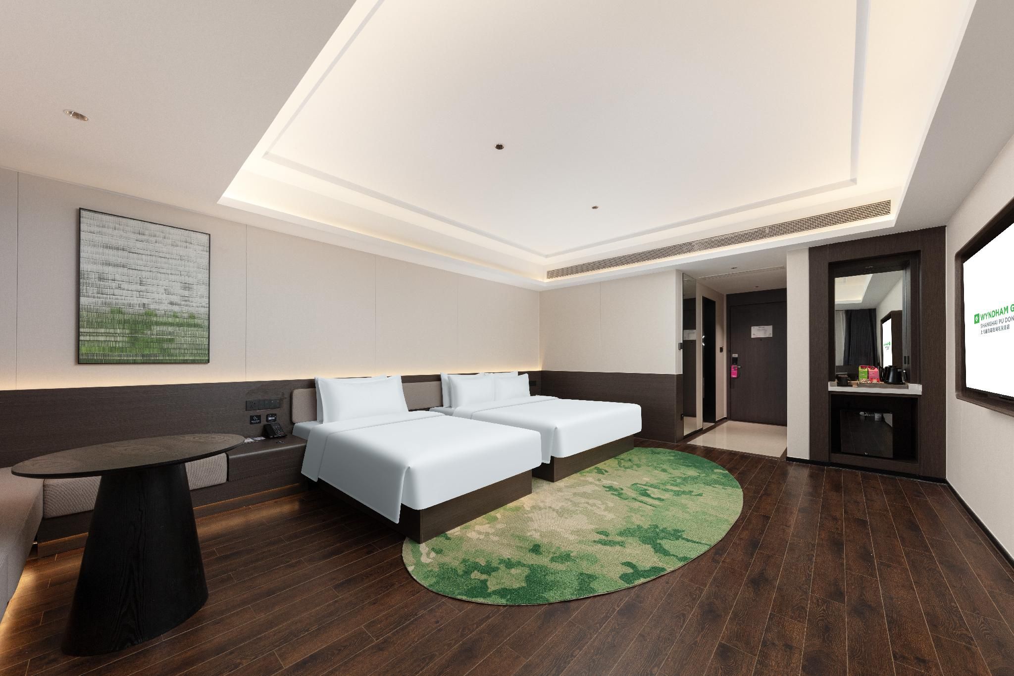 Two Bed Deluxe Family Room