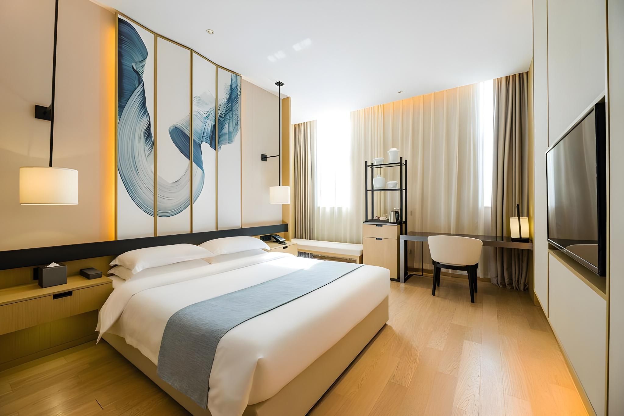 Elegance Room
