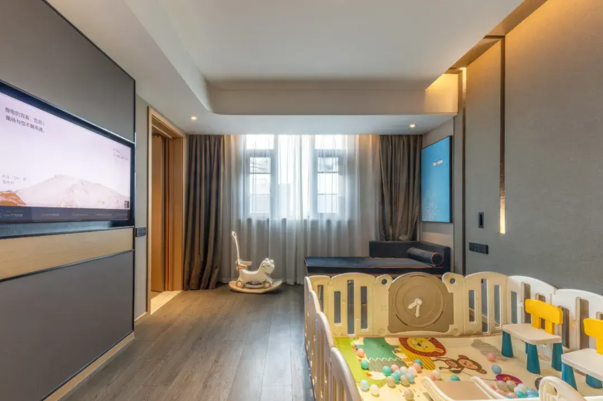 Atour - JIMU Family Bonding Suite
