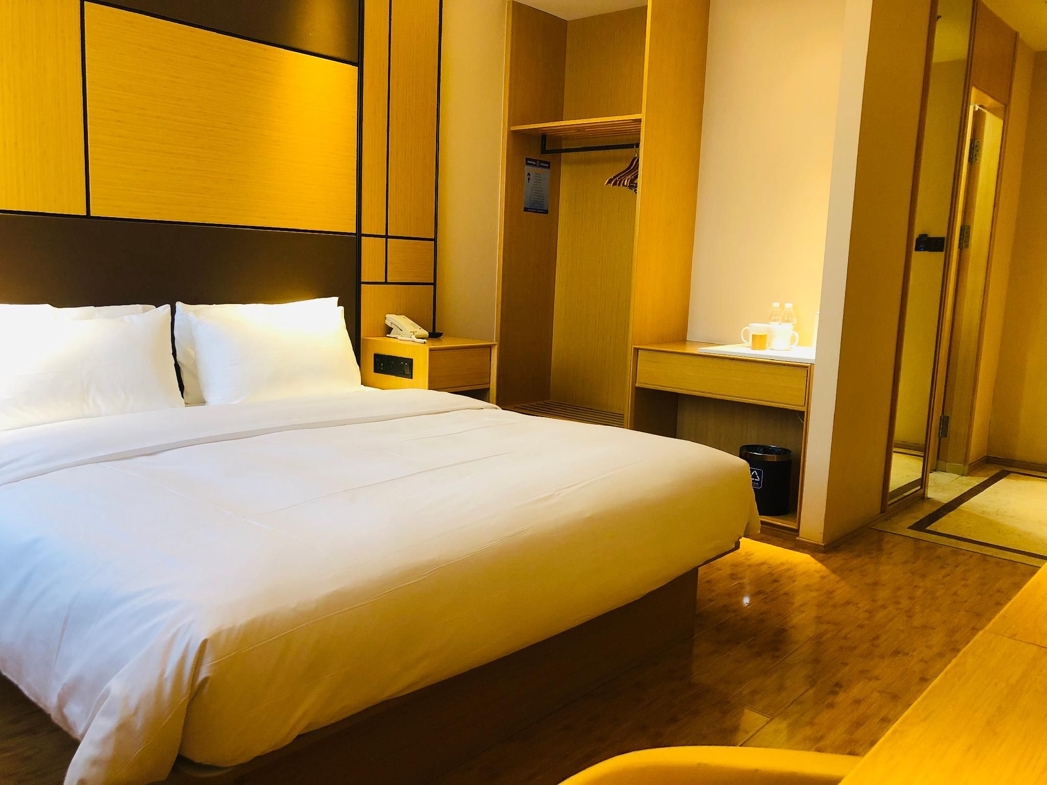 Huazhu - Bed Room A