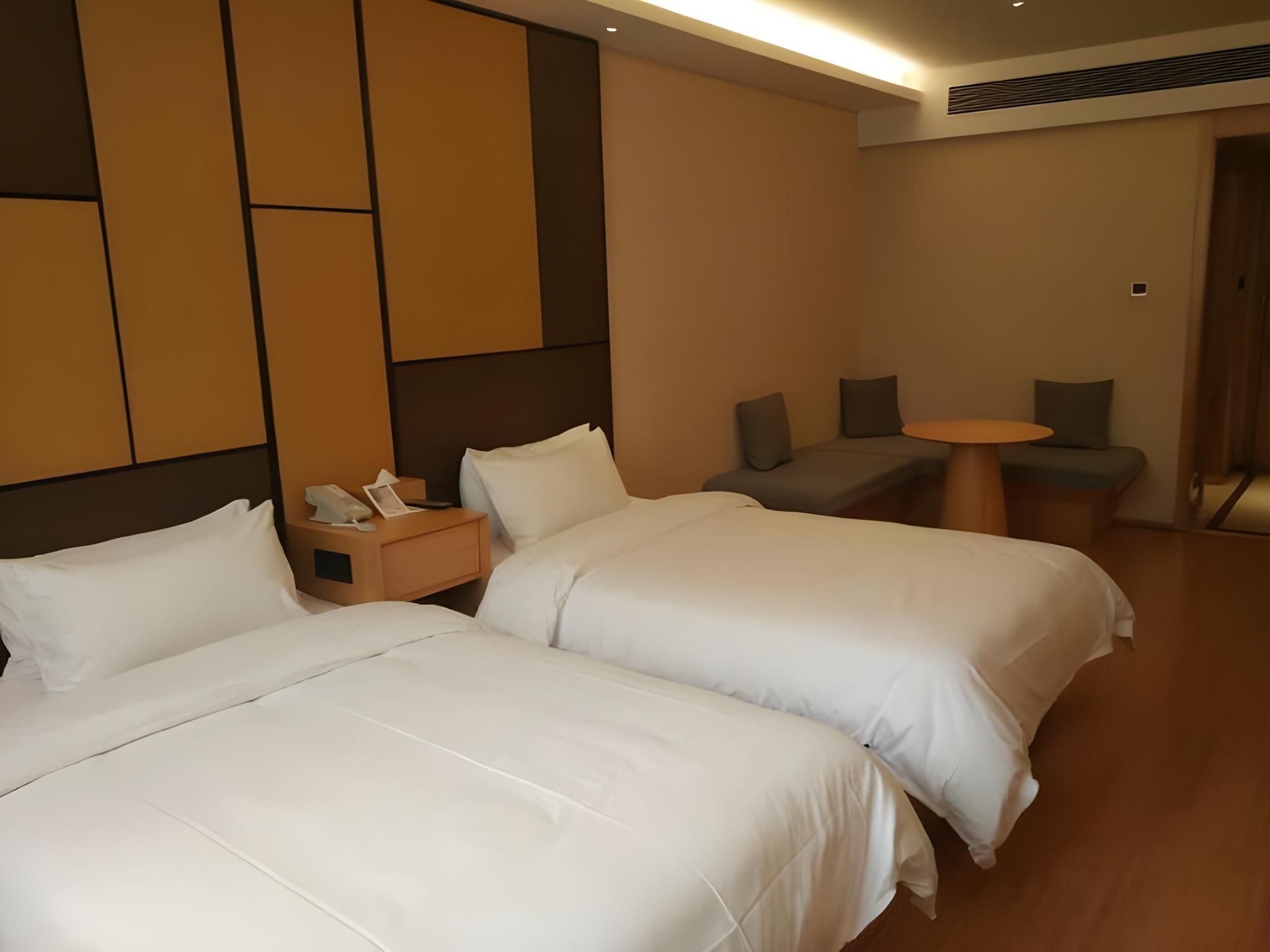 Twin Superior Room