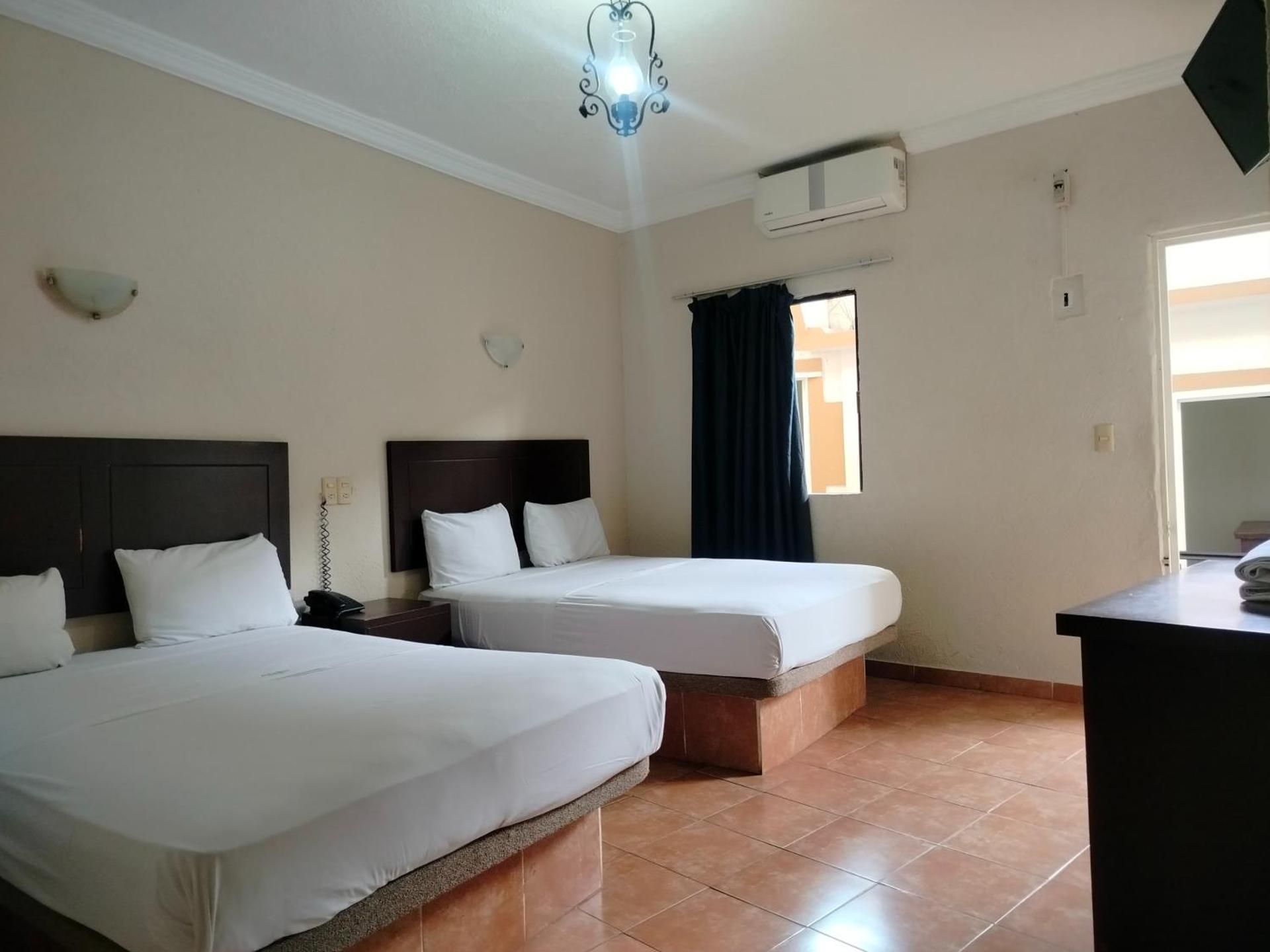 OYO Hotel Plaza Veracruz Centro Historico Standard Triple 2