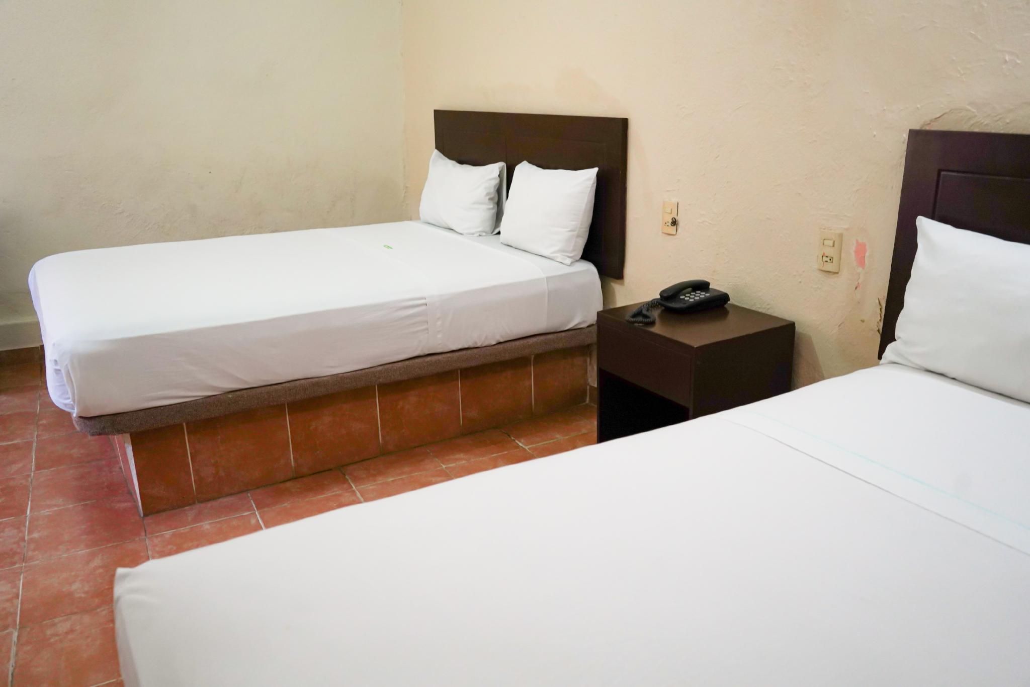 OYO Hotel Plaza Veracruz Centro Historico Superior Two beds