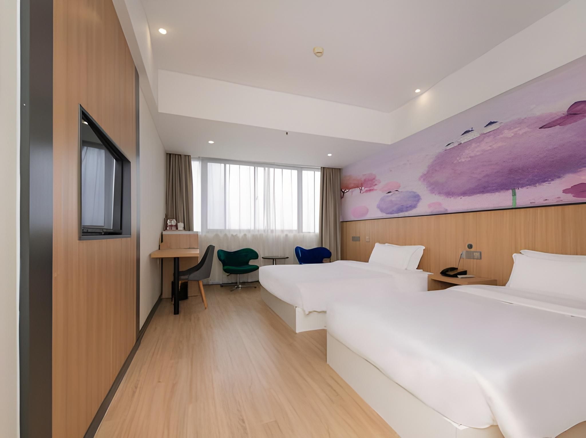 Huazhu - Family Room